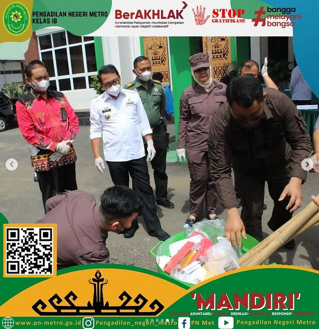 Screenshot 2022 12 01 at 14 16 55 Pengadilan Negeri Metro pengadilan negeri metro Instagram photos and videos